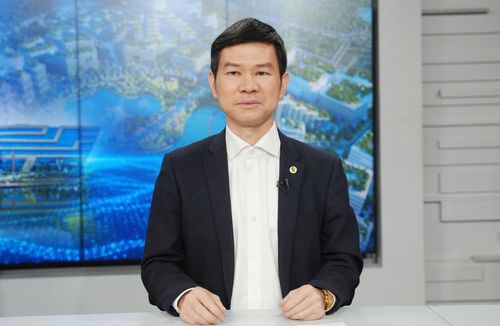 PGS.TS Nguyễn Anh Tuấn, Phó Giám đốc Sở Khoa học và Công nghệ Hà Nội trao đổi tại tọa đàm. Ảnh: Phương Nguyễn