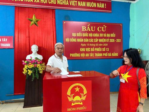 Khu vực bỏ phiếu số 13 phường Hội An Tây