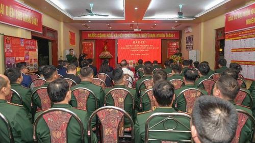 Quang cảnh lễ khai mạc bầu cử tại Đồn Biên phòng Cửa khẩu quốc tế Lào Cai.