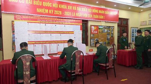Khu vực bầu cử được bố trí khoa học, đúng quy định.