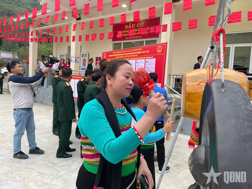 Không khí náo nức bầu cử ở các bản làng vùng cao tỉnh Thanh Hóa.