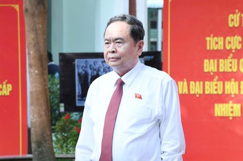 Chủ tịch Quốc hội, Chủ tịch Hội đồng Bầu cử quốc gia Trần Thanh Mẫn tham dự Cầu truyền hình đặc biệt của Đài Truyền hình Việt Nam. Ảnh: Lâm Hiển