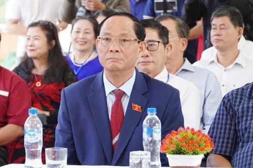 Phó Chủ tịch Quốc hội, Thượng tướng Trần Quang Phương tại Tổ bầu cử số 7, phường Hòa Xuân, TP. Đà Nẵng