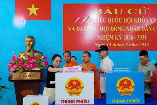 Mỗi lá phiếu mà cử tri thuộc cộng đồng tôn giáo thành phố gửi gắm trở thành biểu hiện của đức tin gắn với trách nhiệm cử tri, góp phần củng cố khối đại đoàn kết toàn dân tộc.