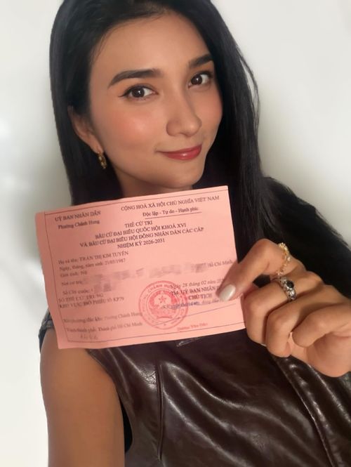 Diễn viên Kim Tuyến