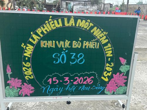 Công tác chuẩn bị được tổ chức công phu, bài bản, với nhiều thông điệp gửi đến cử tri. Ảnh: Hồng Nhung