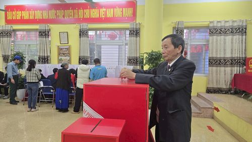 Cử tri gửi trọn niềm tin vào những đại biểu do chính mình lựa chọn.