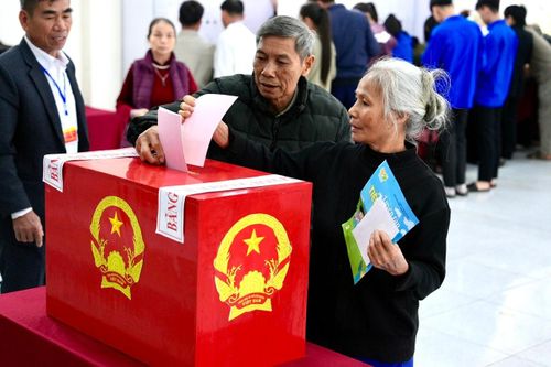 Đây là cuộc bầu cử đầu tiên kể từ sau khi vận hành mô hình chính quyền địa phương hai cấp nên mỗi cử tri càng ý thức rõ hơn về quyền và trách nhiệm của mình với mỗi lá phiếu.