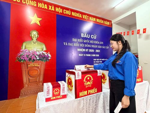 Khu vực bỏ phiếu số 09 xã Trần Phú. Ảnh: Đặng Sáng