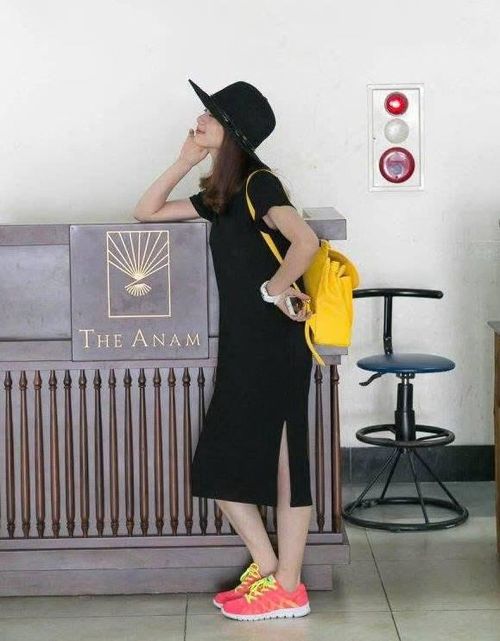 Nguyễn Hương xin làm việc từ xa để tiết kiệm chi phí đi lại những ngày qua. Ảnh: NVCC.