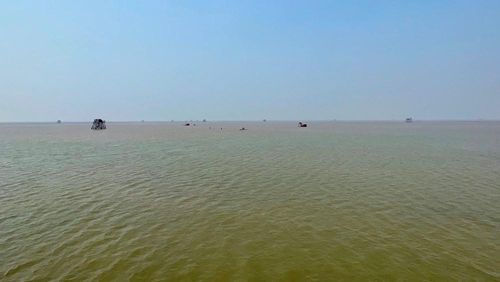 Ninh Bình khuyến khích, thu hút các nhà đầu tư chiến lược phát triển các khu du lịch biển tổng hợp, khu nghỉ dưỡng, vui chơi giải trí biển có quy mô lớn, chất lượng cao