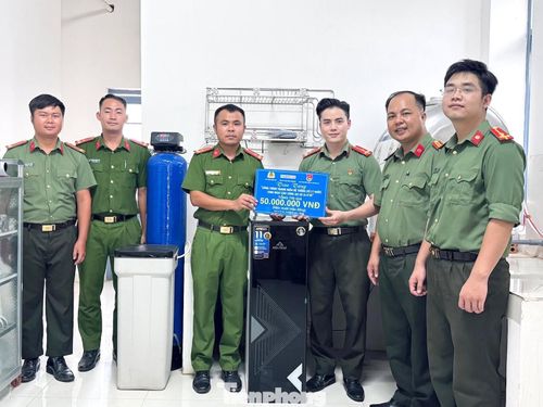 Công trình thanh niên: “Hệ thống xử lý nước sinh hoạt cho Công an xã Ia R’vê” .