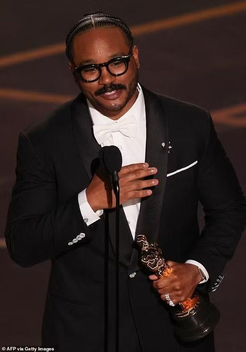 Ryan Coogler giúp Sinners có tượng vàng đầu tiên. Ảnh: Getty Images.