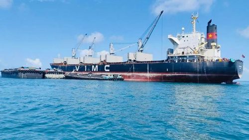 VIMC yêu cầu các đơn vị thành viên tạm dừng mọi hoạt động qua eo biển Hormuz, nếu không thực sự cần thiết. Ảnh: VIMC.