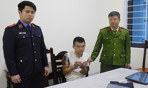 Đối tượng Mã Văn Vũ bị lực lượng Công an bắt giữ.