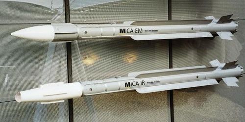 Do việc sử dụng tích cực loại tên lửa này, kho dự trữ đang giảm nhanh chóng, điều đó ảnh hưởng tiêu cực đến khả năng chiến đấu của Lực lượng Không quân Vũ trụ Pháp, tình hình ở Trung Đông đang tạo ra căng thẳng trong Bộ Quốc phòng và cả bên ngoài.
