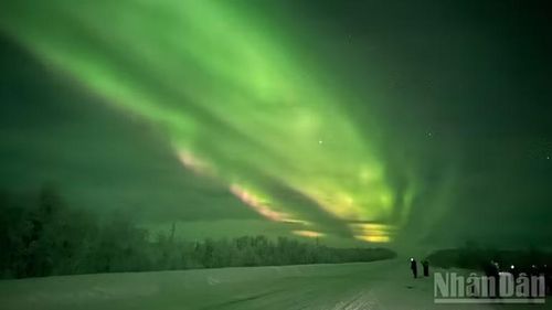 Murmansk nằm trong vành đai cực quang của thế giới.
