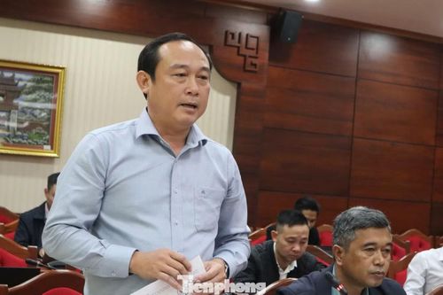 Ông Nguyễn Minh Hoài - Chủ tịch UBND xã Vân Hòa, thông tin về bãi giữ xe trái phép.