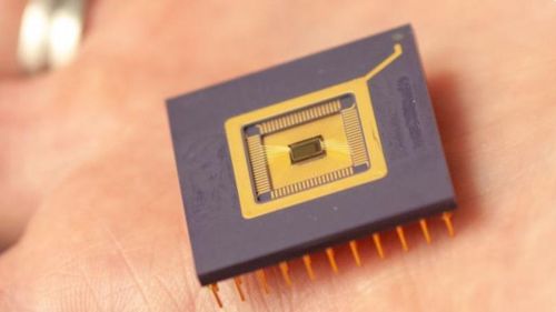 Các nhà nghiên cứu đã phát triển một cảm biến hình ảnh 4D mới trên một chip silicon duy nhất, khắc phục được những hạn chế của các cảm biến 3D tiêu chuẩn. Ảnh: Interesting Engineering.