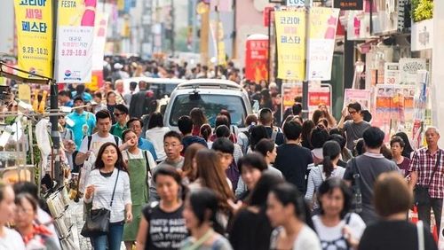 Hàn Quốc hướng tới mục tiêu đón 30 triệu du khách quốc tế vào năm 2026. Ảnh: iStock/AlxeyPnferov