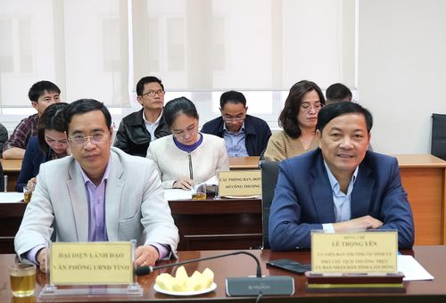 Đồng chí Lê Trọng Yên, Ủy viên Ban Thường vụ Tỉnh ủy, Phó Chủ tịch Thường trực UBND tỉnh dự