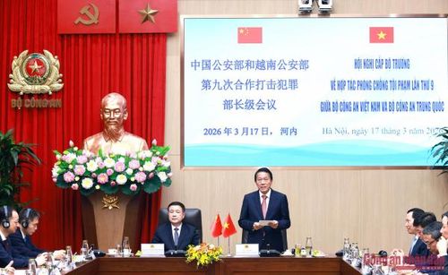 Bộ trưởng Lương Tam Quang phát biểu khai mạc hội nghị.
