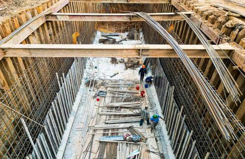 Mục tiêu mà chủ đầu tư đặt ra là hoàn thành các hạng mục then chốt trước ngày 30-4-2026. Trong đó, trạm bơm tiêu và bổ cập nước cùng hệ thống cống hộp sẽ được ưu tiên hoàn thiện sớm để sẵn sàng vận hành trong mùa mưa.