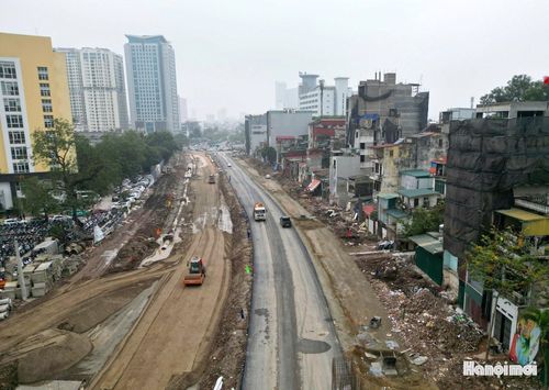 Dự án Vành đai 1 (đoạn Hoàng Cầu - Voi Phục) đang băng băng về đích. Ảnh: Quang Thái