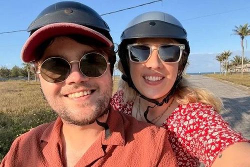 Katie Smith và bạn trai chuyển đến Việt Nam sống từ tháng 10/2025.