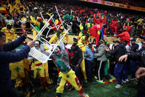  Cảnh hỗn loạn xảy ra ở chung kết AFCON 2025. 