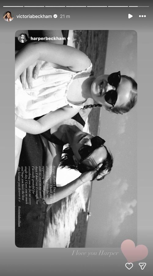 Harper Beckham gửi lời yêu thương đến mẹ nhân dịp đặc biệt. Ảnh: @victoriabeckham.