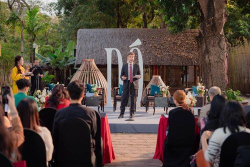 Đại sứ EU tại Việt Nam Julien Guerrier phát biểu