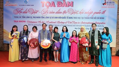  Các đại biểu tại buổi tọa đàm. (Ảnh: Sở Du lịch). 