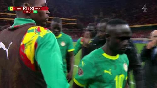 Sadio Mane đã kêu gọi các đồng đội trở lại sân và Senegal sau đó thắng 1-0, được trao chức vô địch. Chính hành động tự ý bỏ trận khiến đội tuyển Senegal bị xử thua 0-3, chức vô địch Cúp bóng đá châu Phi được trao lại cho Morocco sau 2 tháng.