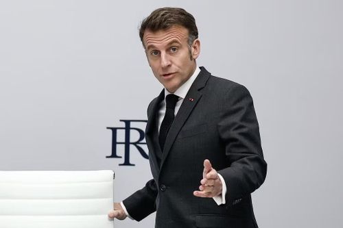 Tổng thống Pháp Emmanuel Macron phát biểu ngày 17/3. (Ảnh: AP)