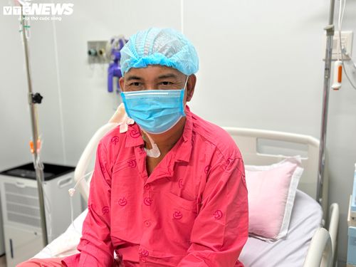 Ông Huỳnh Trọng Nghĩa đã nhập viện 3 tuần, trải qua nhiều gia đoạn điều trị, sức khỏe ông được đánh giá tiến triển tốt.