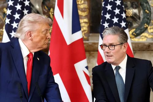  Ông Donald Trump nhiều lần đưa ra quan điểm các nhà lãnh đạo không cần tham vấn trước khi đưa ra quyết định. Ảnh: Reuters. 