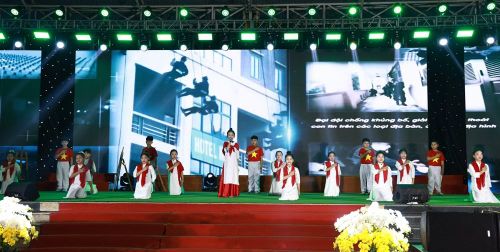 Các tiết mục văn nghệ đặc sắc tại chương trình