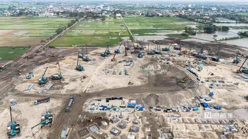 Công trình sân vận động Trống Đồng được kỳ vọng trở thành một trong những sân vận động lớn nhất thế giới và là điểm nhấn mới của hạ tầng thể thao Thủ đô.