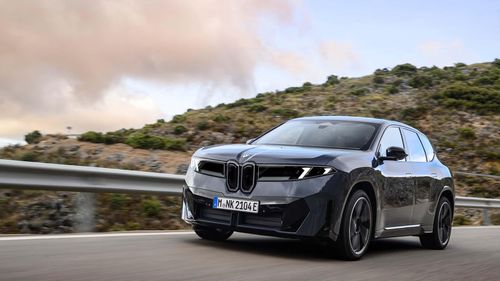 BMW iX3 thế hệ mới, mẫu xe điện nằm trong chiến lược tăng tỷ trọng EV của BMW lên 50% doanh số vào năm 2030.
