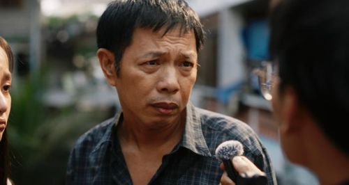 Thái Hòa trong vai người cha đơn thân trong phim điện ảnh Anh Hùng