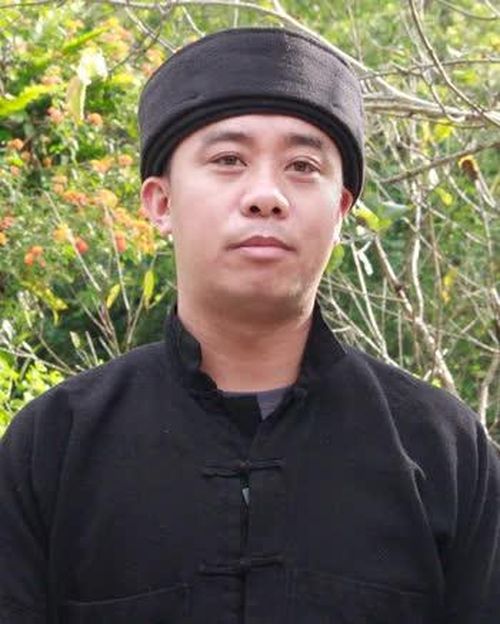 Anh Lý Tà Nhùi Chủ homestay Lý Quốc Thắng, thôn Nặm Đăm, xã Quản Bạ