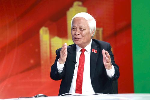 TS Nguyễn Viết Chức. Ảnh: Phạm Hùng
