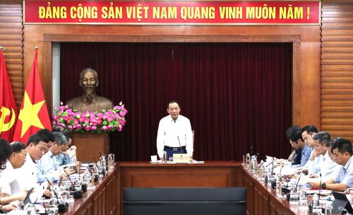 Toàn cảnh buổi làm việc