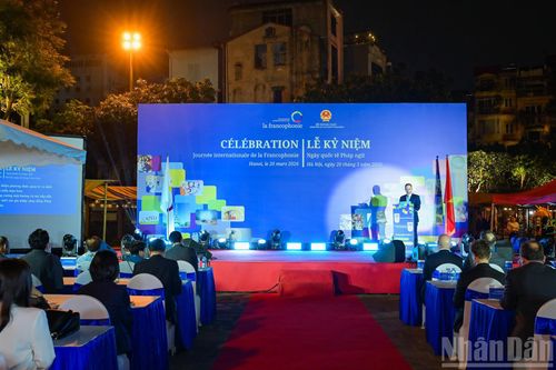 Quang cảnh lễ kỷ niệm.