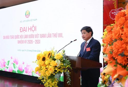 Ông Lê Quốc Doanh phát biểu tại đại hội.