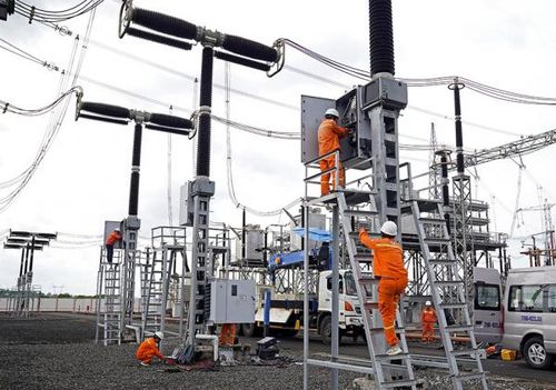 Tăng cường thực hiện tiết kiệm năng lượng, thúc đẩy chuyển dịch năng lượng và phát triển giao thông điện.