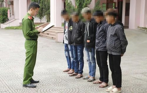 Các đối tượng trộm cắp xe liên tỉnh bị cơ quan Công an Nghệ An bắt giữ. Ảnh: Công an Nghệ An