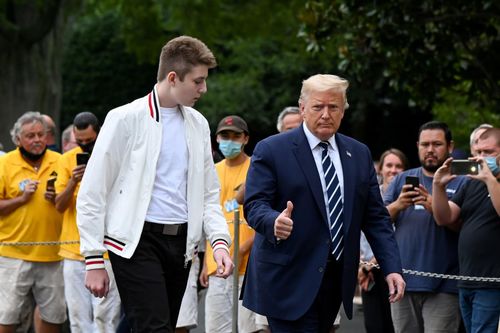  Donald Trump nhiều lần đánh giá con trai út có sự nhạy bén với thế hệ trẻ. 