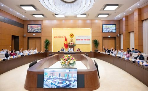  Quang cảnh họp báo. Ảnh: VIẾT CHUNG 